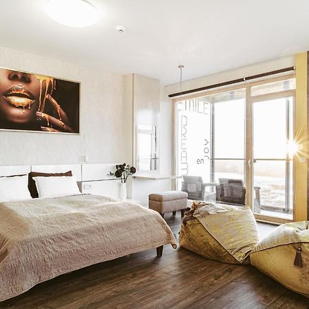 Sky Flat Jacuzzi 27 Floor Apartment ไคลเพดา ภายนอก รูปภาพ