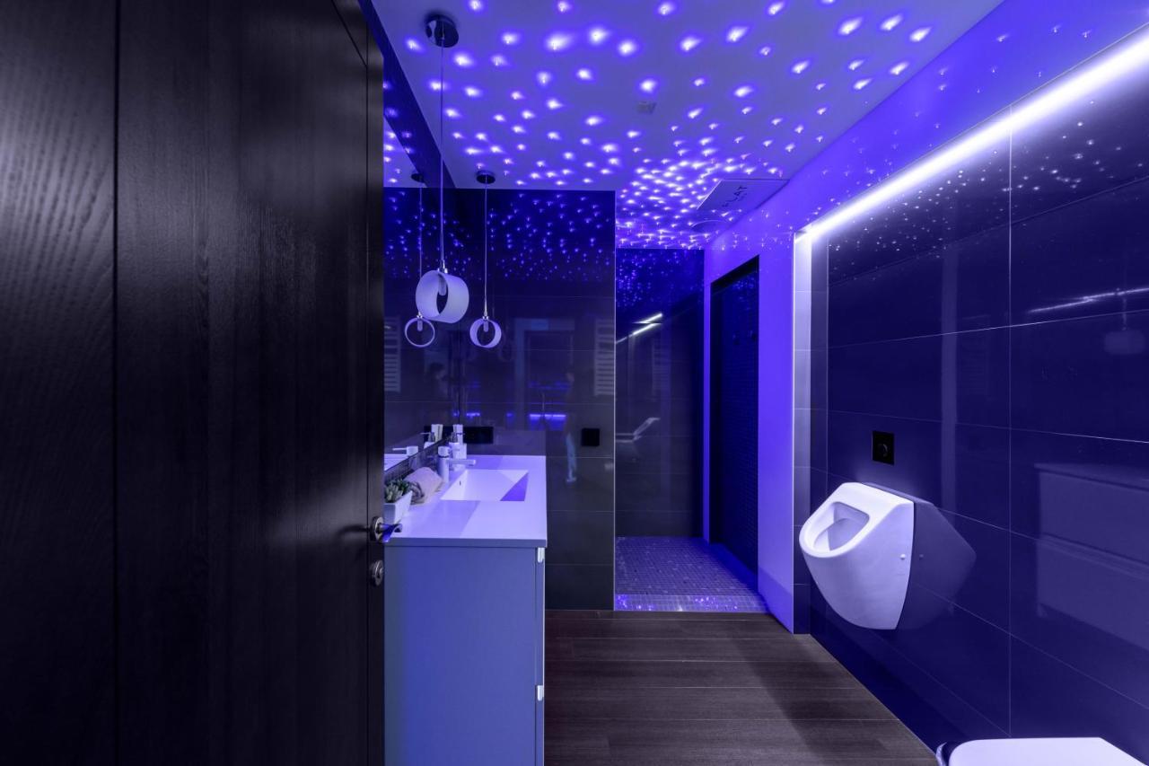 Sky Flat Jacuzzi 27 Floor Apartment ไคลเพดา ภายนอก รูปภาพ